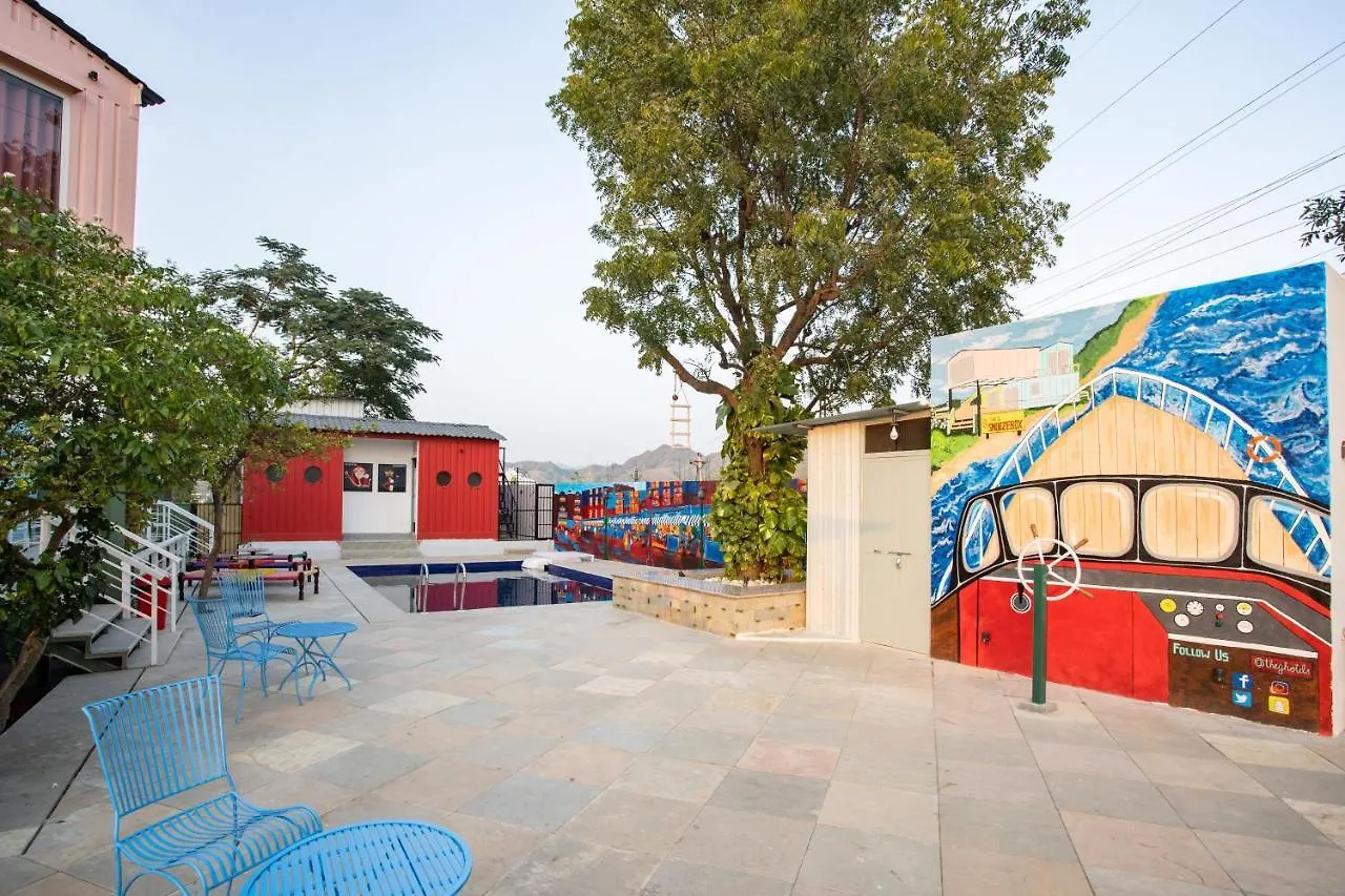Hotel The G Snoozebox Udaipur
