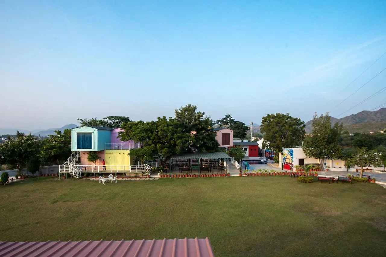 Hotel The G Snoozebox Udaipur