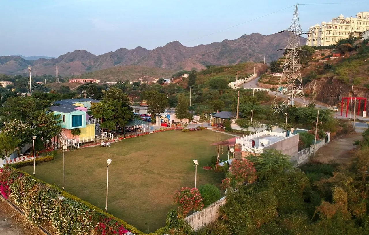 Hotel The G Snoozebox Udaipur