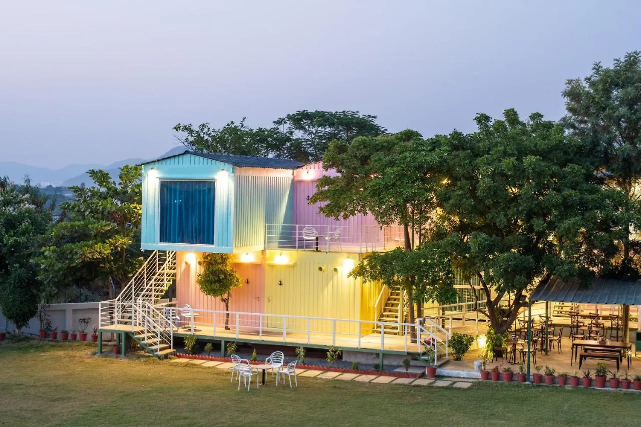 Hotel The G Snoozebox Udaipur 3*,  India