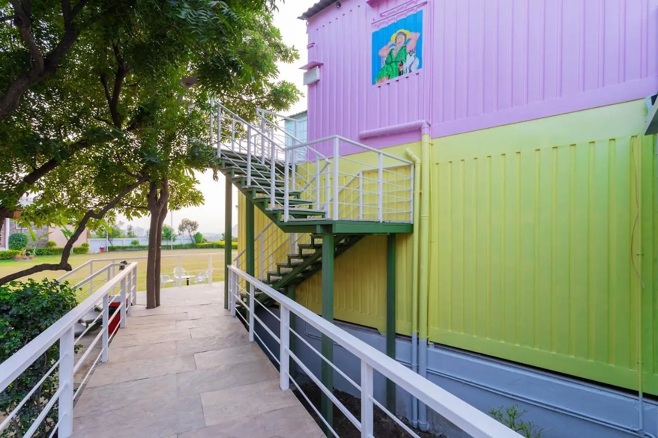 Hotel The G Snoozebox Udaipur