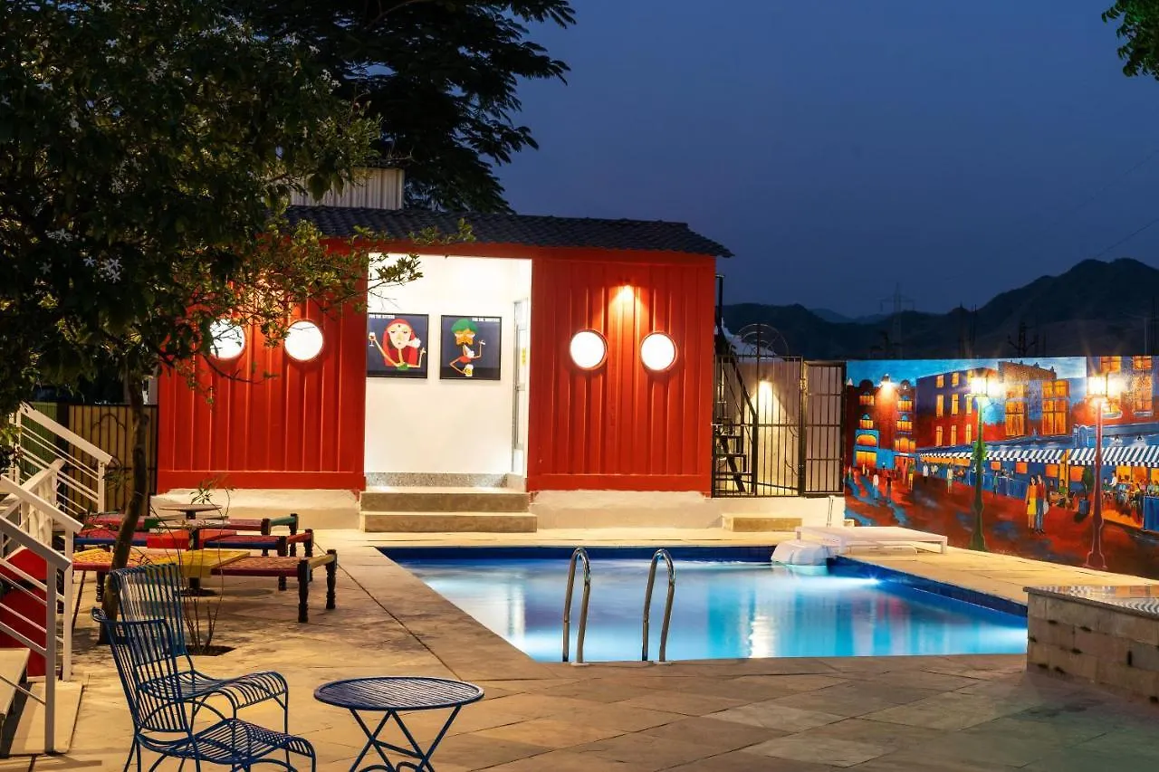Hotel The G Snoozebox Udaipur