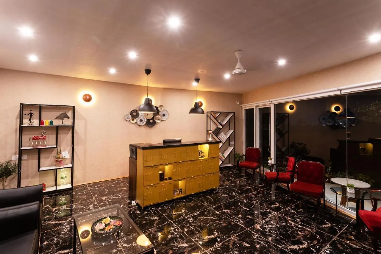 Hotel The G Snoozebox Udaipur